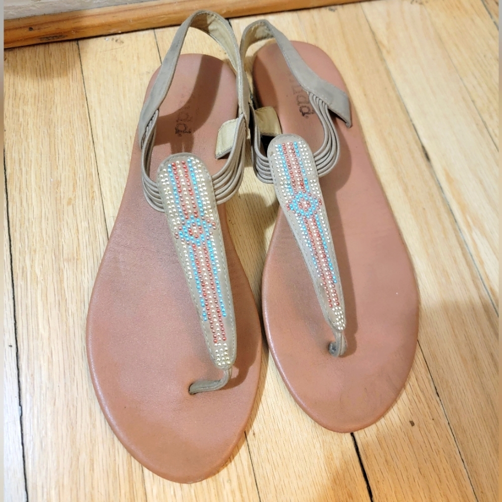 Tan Mudd sandals, flip flops, women's size 8